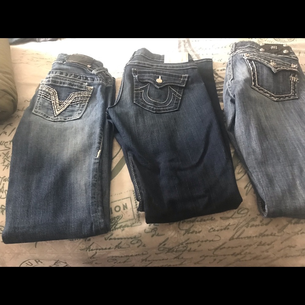 3 pairs of jeans